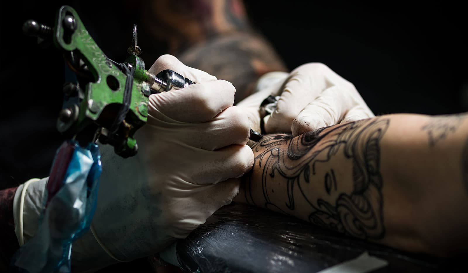 Tattoo Studio Header Bild